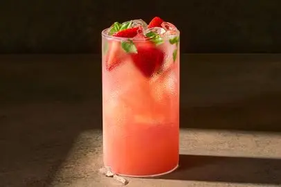 Strawberry Basil Lemonade Fresca